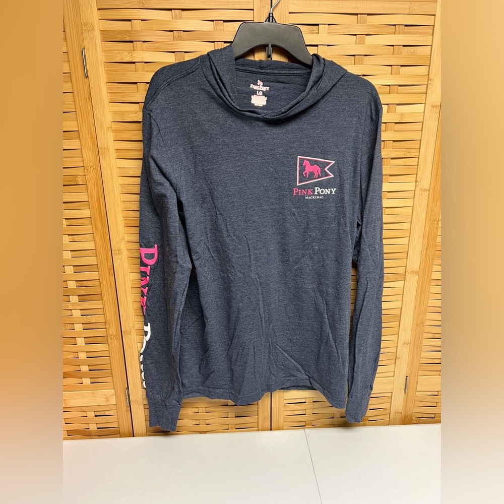 Women’s Pink Pony hooded long sleeve shirt